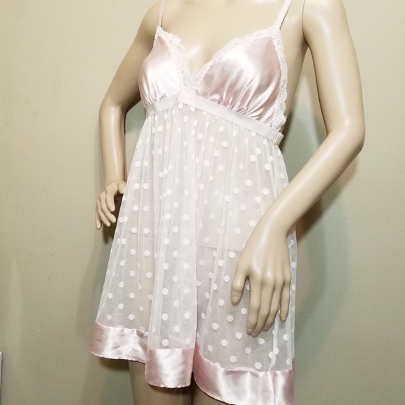 Gilligan & O'Malley Other - Pink polka dot babydoll lingerie